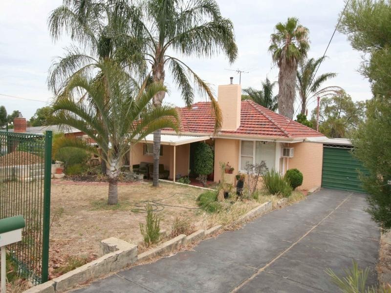 27 Mentone Road, Balga WA 6061