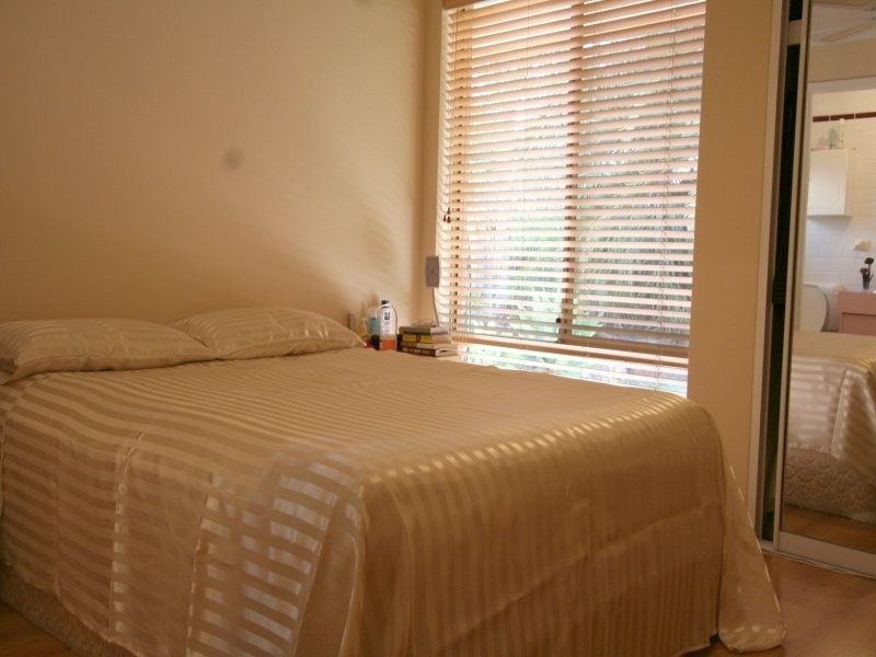 30 Cromwell Road, Alexander Heights WA 6064