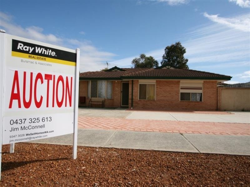 286 Illawarra Crescent, Ballajura WA 6066