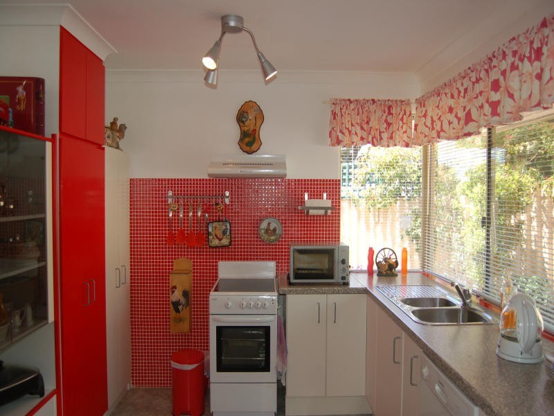 3 Knollwood Court, Ballajura WA 6066