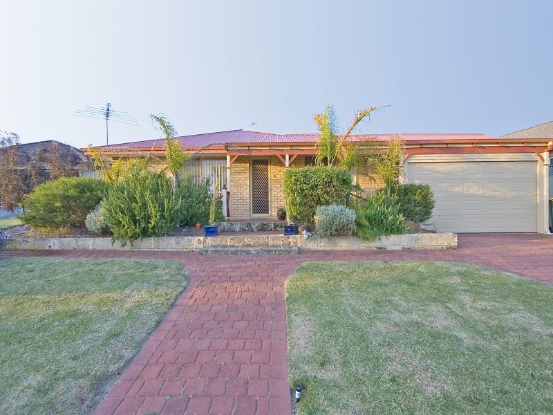 36 Heathfield Drive, Landsdale WA 6065