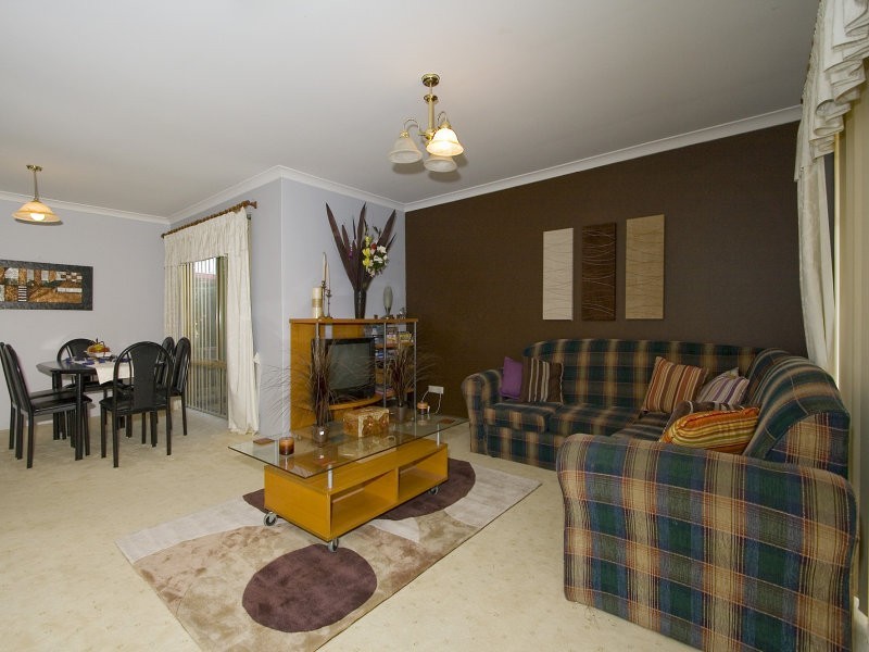 36 Heathfield Drive, Landsdale WA 6065