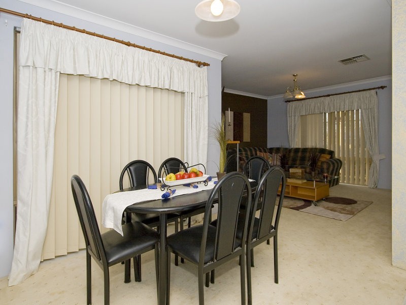 36 Heathfield Drive, Landsdale WA 6065
