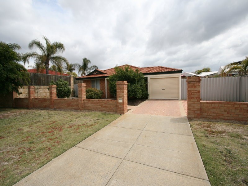 21 Watheroo Court, Ballajura WA 6066