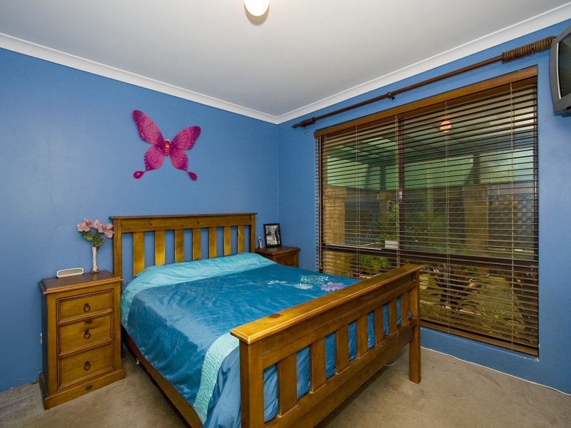 37 Woodleigh Gardens, Ballajura WA 6066