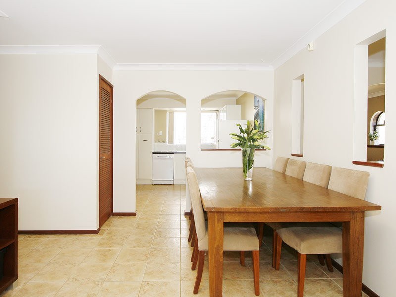 1 Doon Way, Hamersley WA 6022