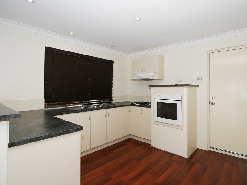 19 Hillwater Promenade, Beechboro WA 6063