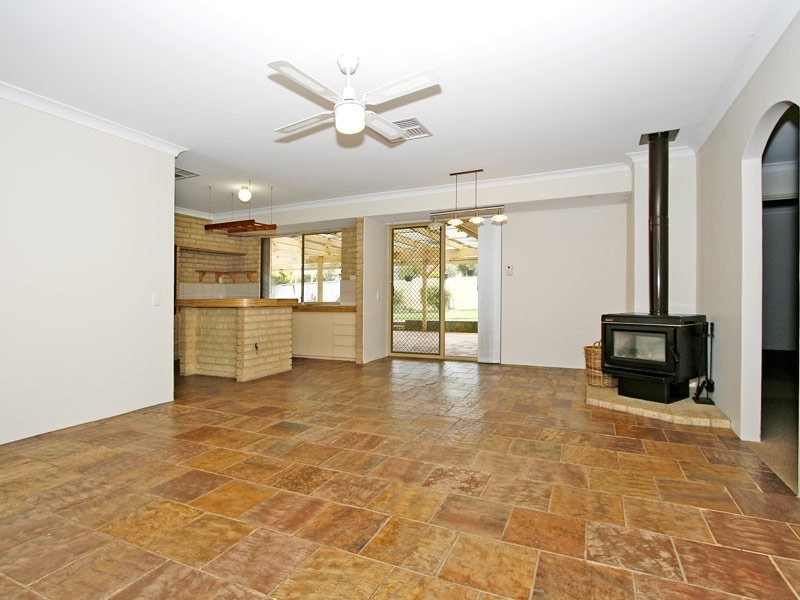 12 Fulmar Mews, Ballajura WA 6066