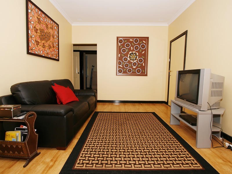 118 Balga Avenue, Balga WA 6061