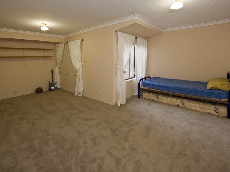 26 Badgingarra Gardens, Ballajura WA 6066