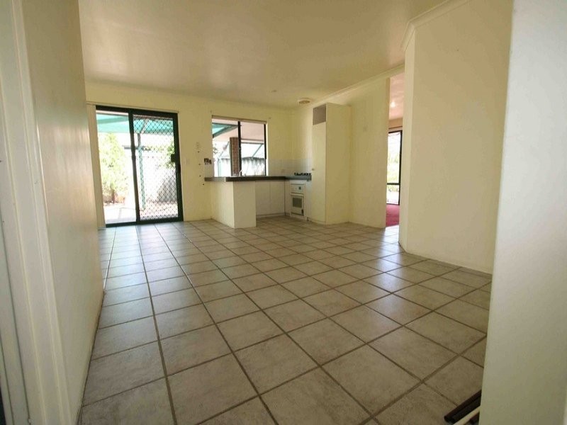 7 Knox Court, Ballajura WA 6066