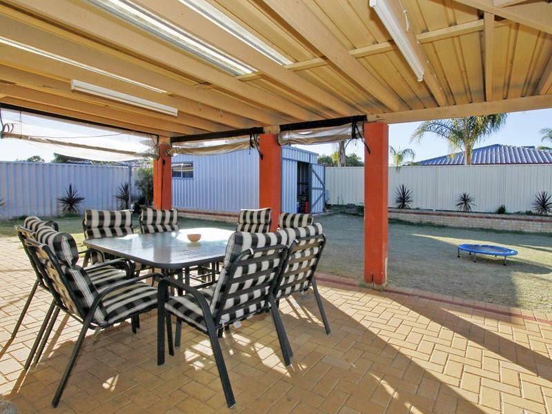 79 Cassowary Drive, Ballajura WA 6066