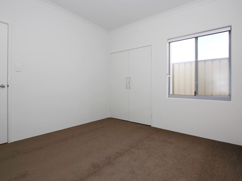 20 Walderton Avenue, Balga WA 6061