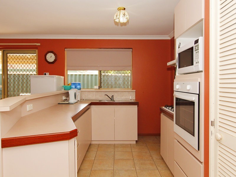 7 Wotto Gardens, Ballajura WA 6066