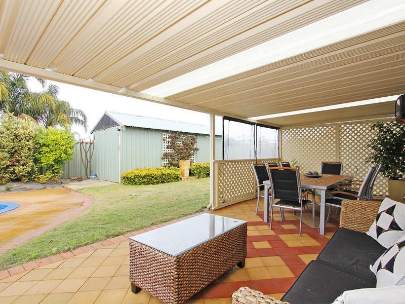 12 Hamelin Drive, Ballajura WA 6066