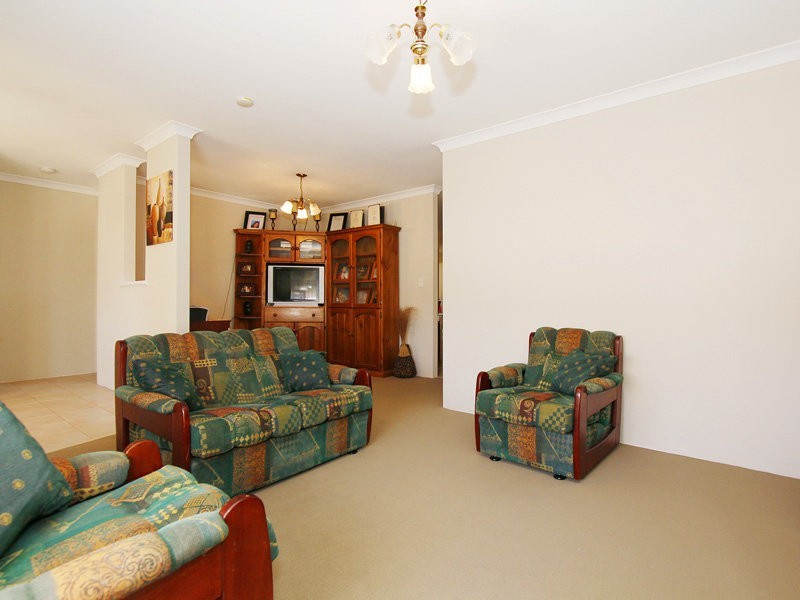 10 Linvale Court, Ballajura WA 6066