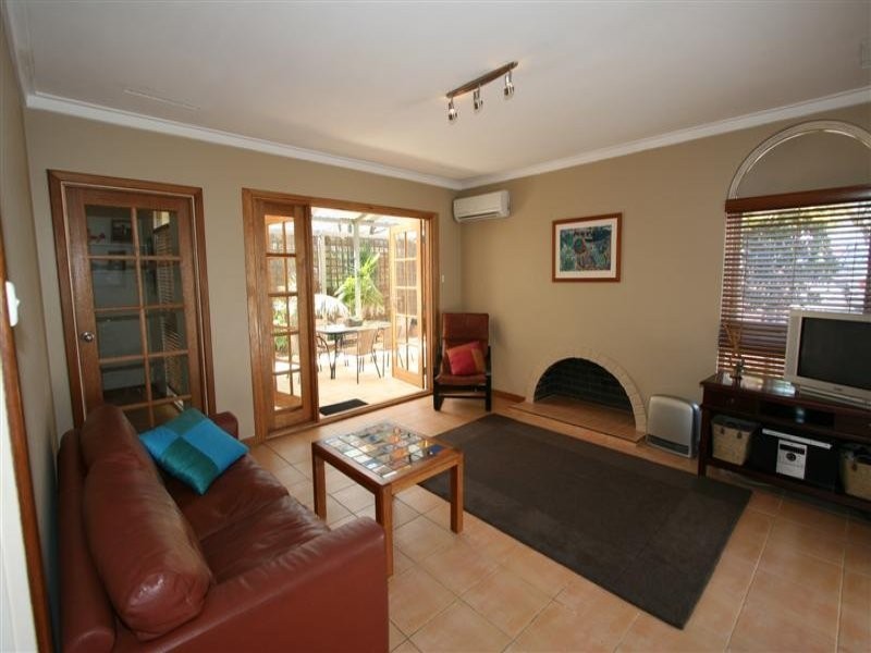 10 Eglinton Crescent, Hamersley WA 6022