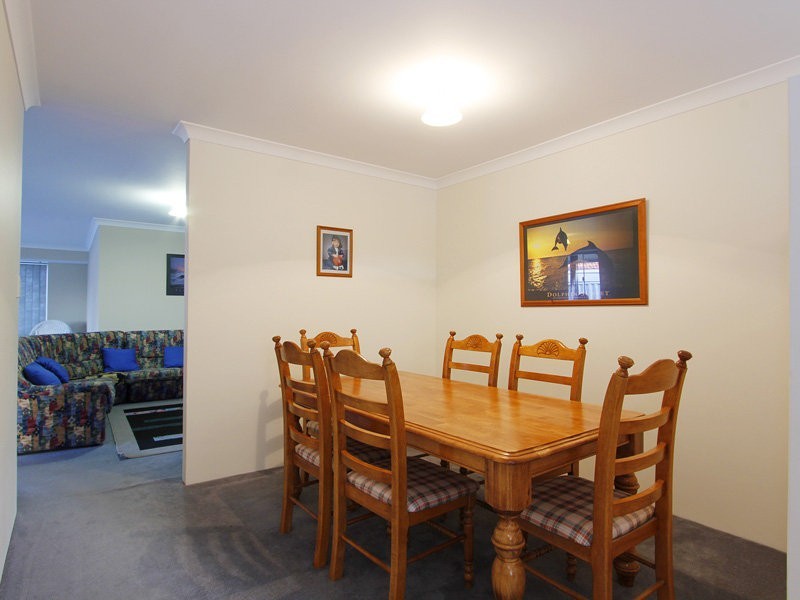 11 Rawlinna Heights, Ballajura WA 6066