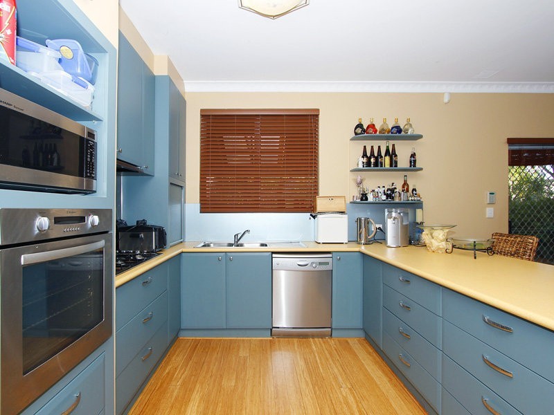 17 Island Retreat, Ballajura WA 6066
