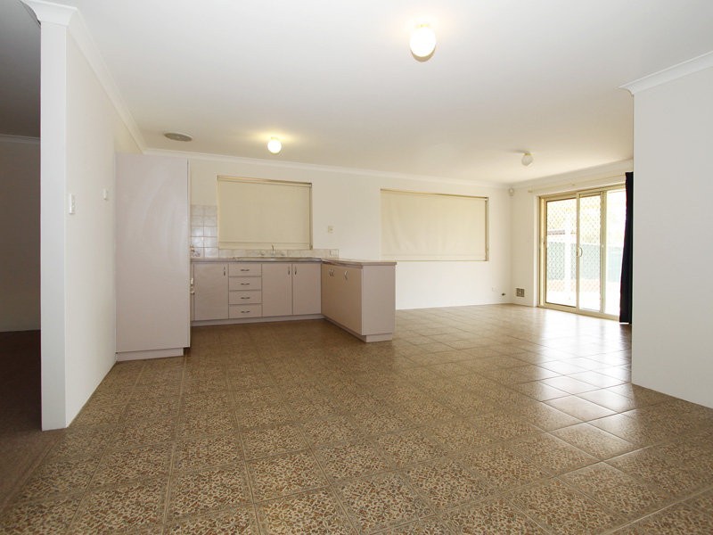 7 Lae Court, Ballajura WA 6066