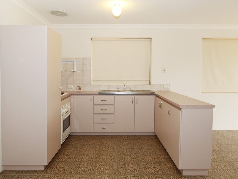 7 Lae Court, Ballajura WA 6066