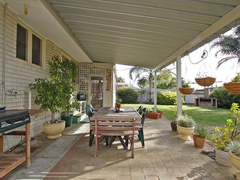 84 Callison Way, Koondoola WA 6064