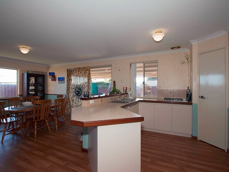 33 Little Green Gardens, Quinns Rocks WA 6030