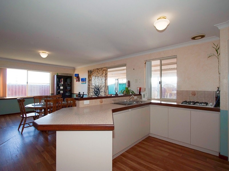 33 Little Green Gardens, Quinns Rocks WA 6030