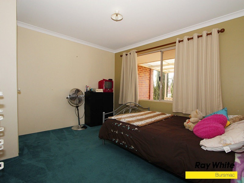 6 Brantwood Approach, Hocking WA 6065