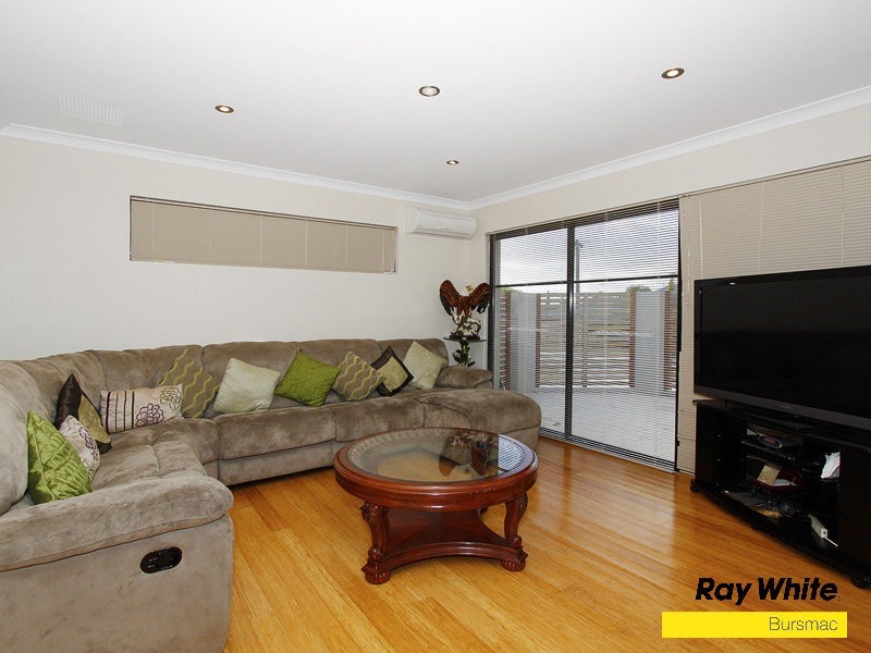 71A Eastdene Circle, Nollamara WA 6061