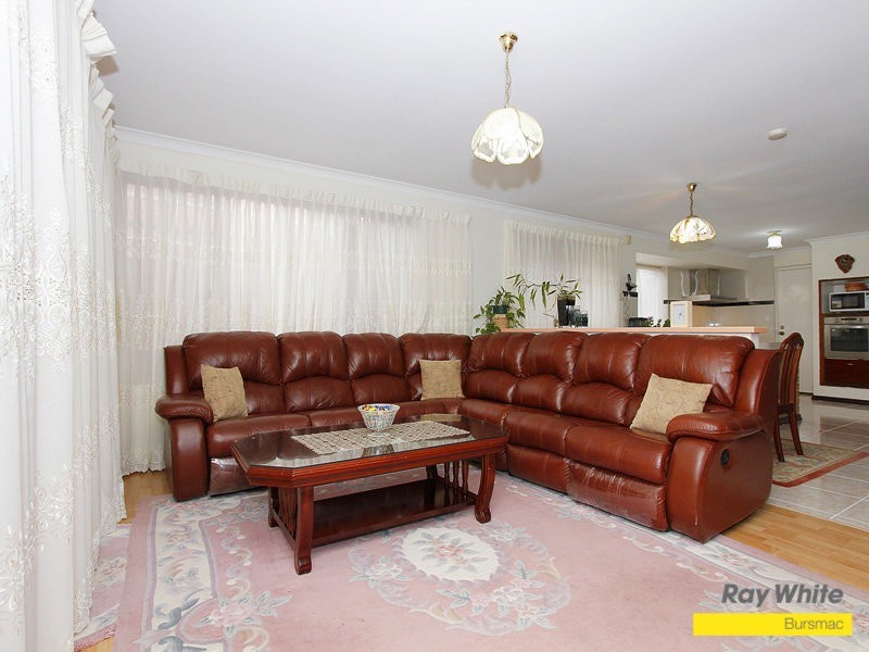 33 Allington Avenue, Ballajura WA 6066