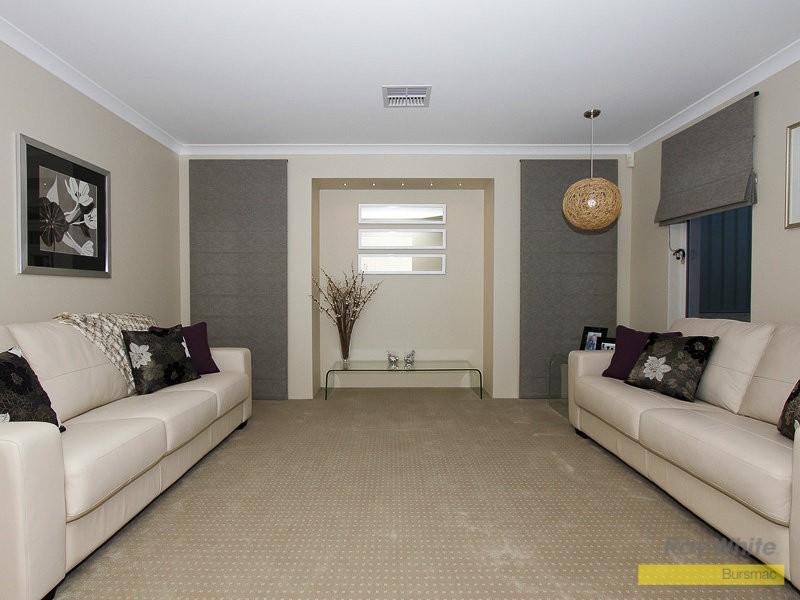 16 Hersey Parkway, Landsdale WA 6065