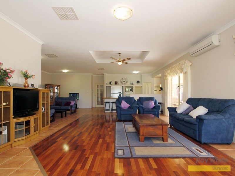 58 Chardonnay Drive, The Vines WA 6069