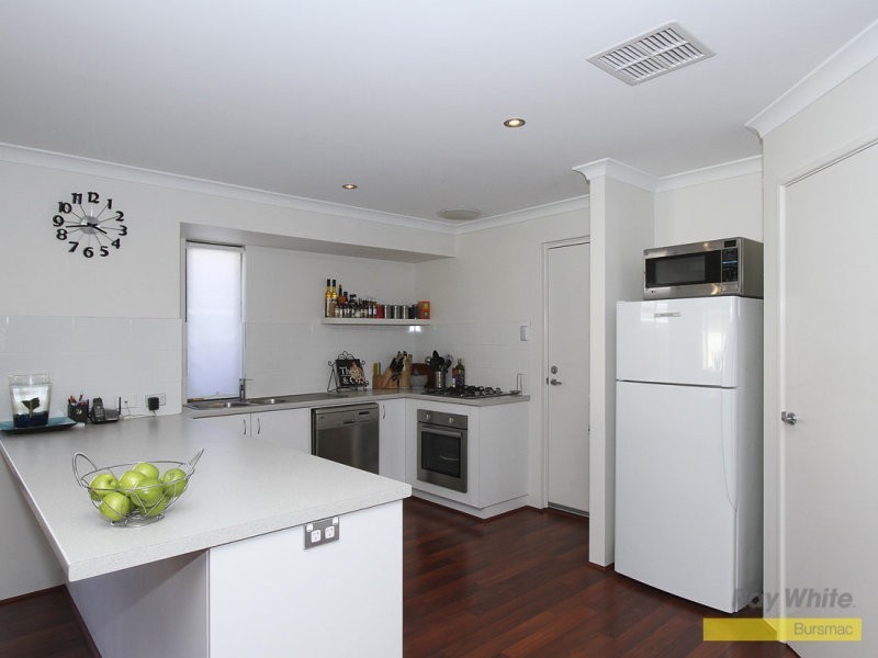 19 Winona Link, Banksia Grove WA 6031