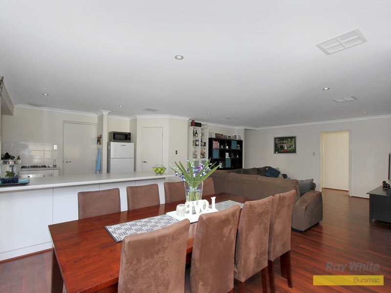 19 Winona Link, Banksia Grove WA 6031