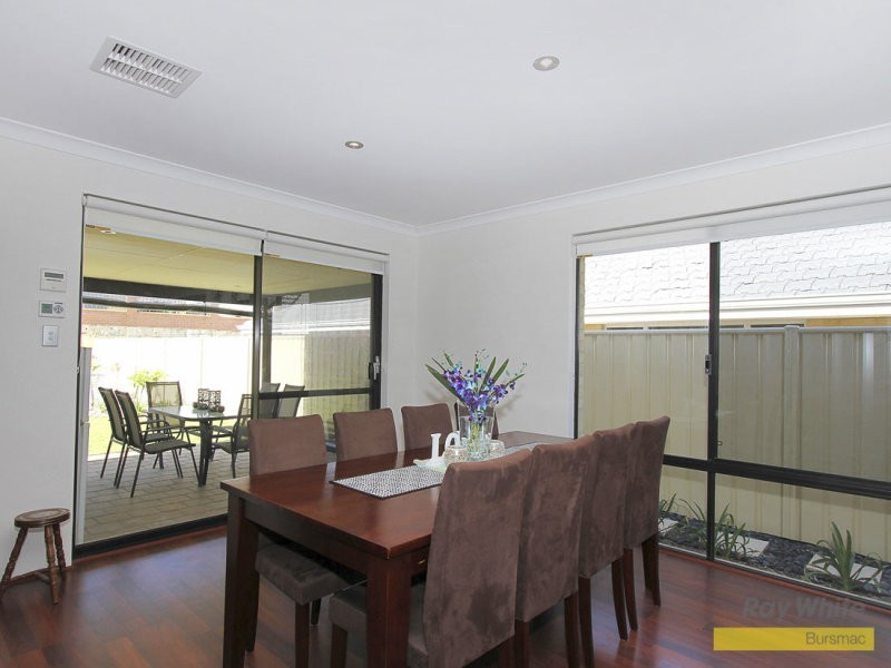 19 Winona Link, Banksia Grove WA 6031