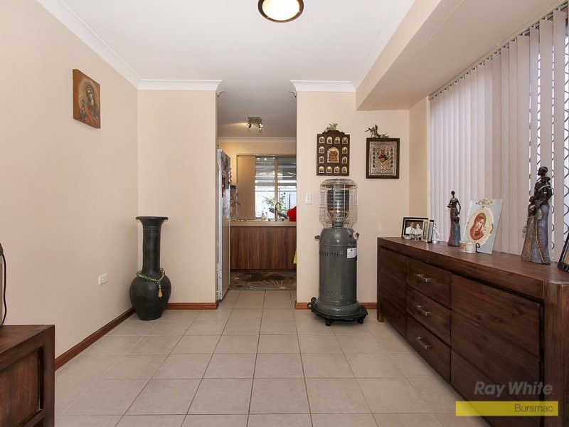 9 Augustus Way, Marangaroo WA 6064