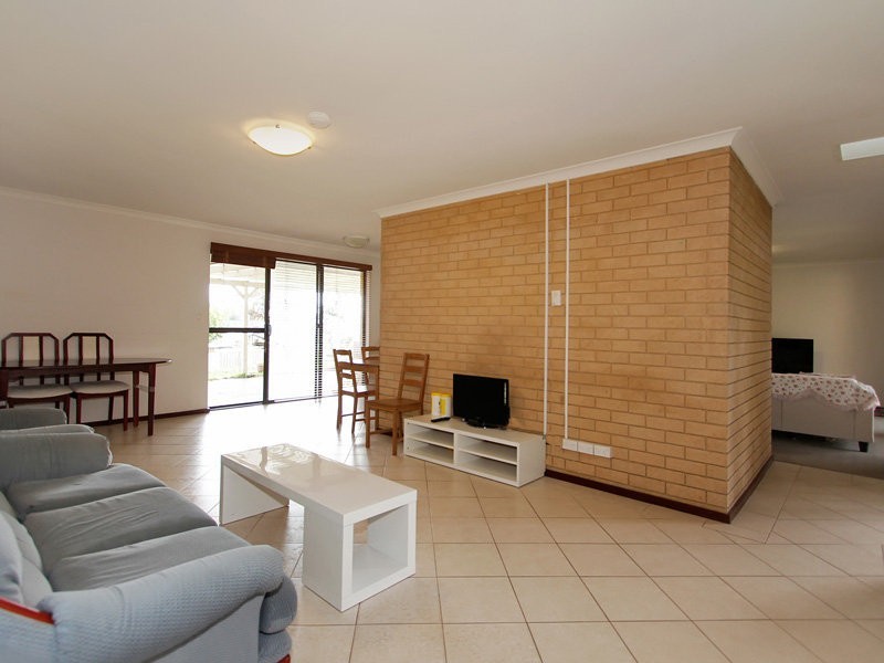 83 Rannoch Circle, Hamersley WA 6022