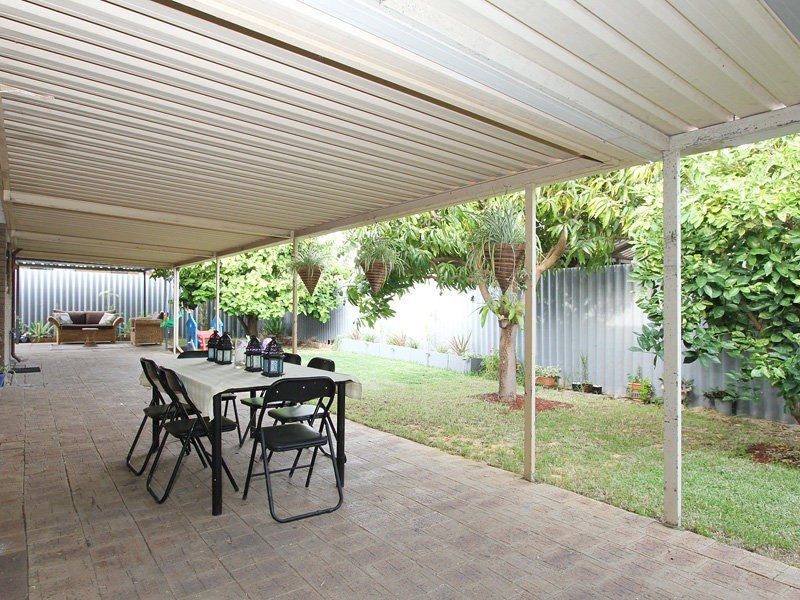 2 Mitre Court, Mirrabooka WA 6061