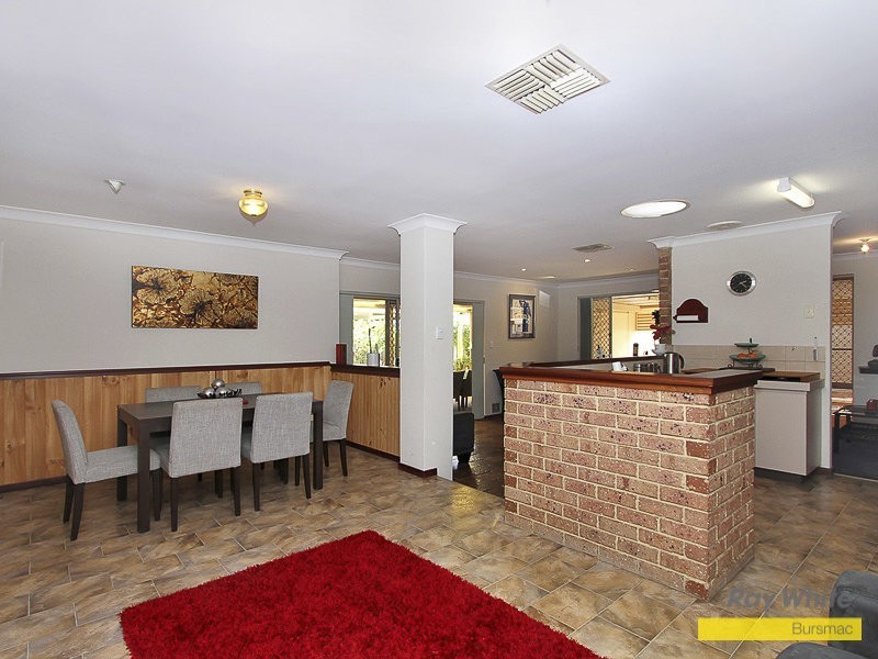 12 Bullfinch Way, Ballajura WA 6066