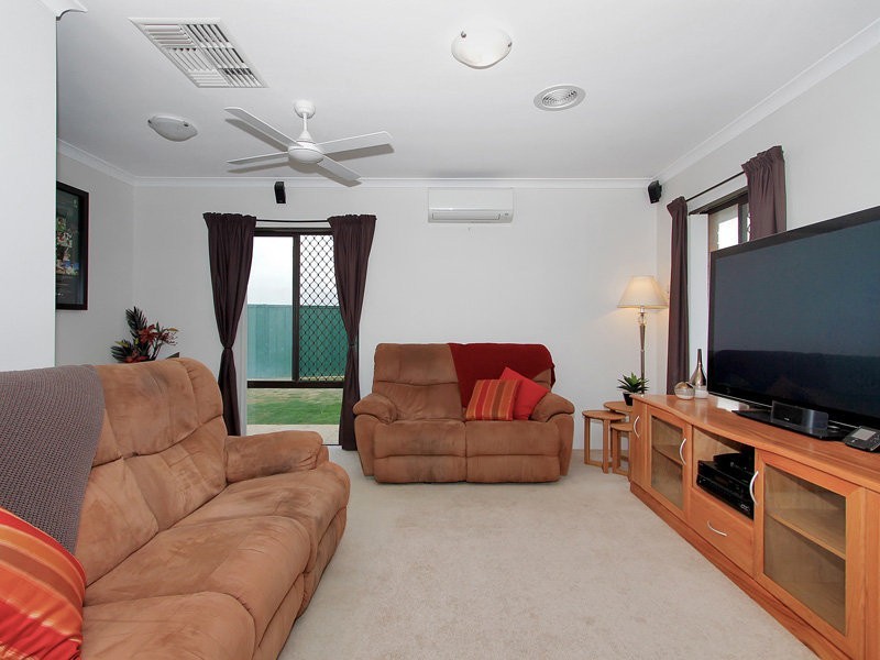 5B Elstar Close, Alexander Heights WA 6064