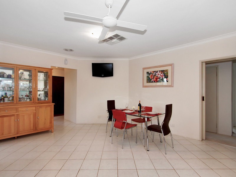 5B Elstar Close, Alexander Heights WA 6064