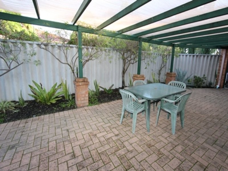 6A Kuri Green, Ballajura WA 6066