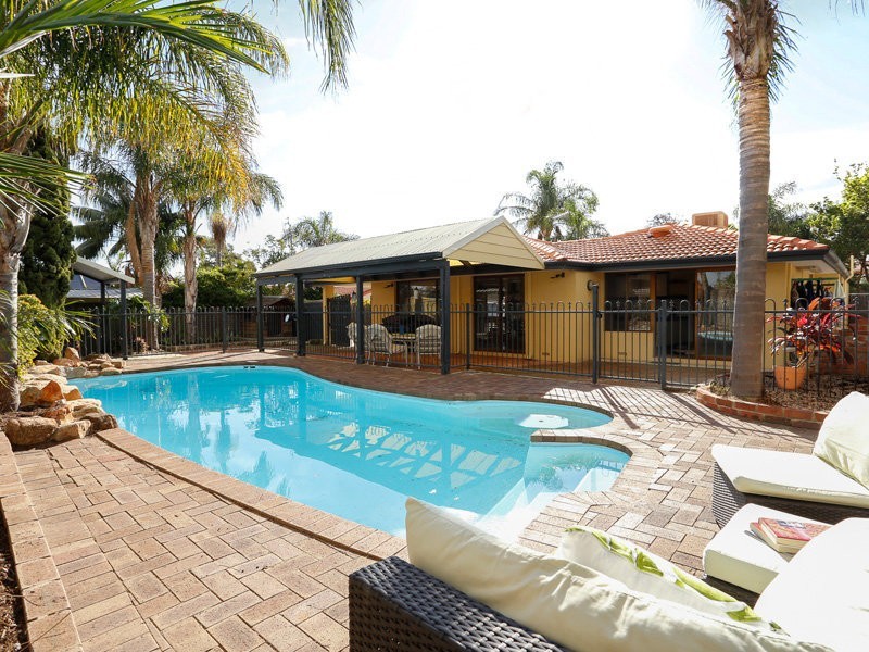 44 Elm Street, Hamersley WA 6022