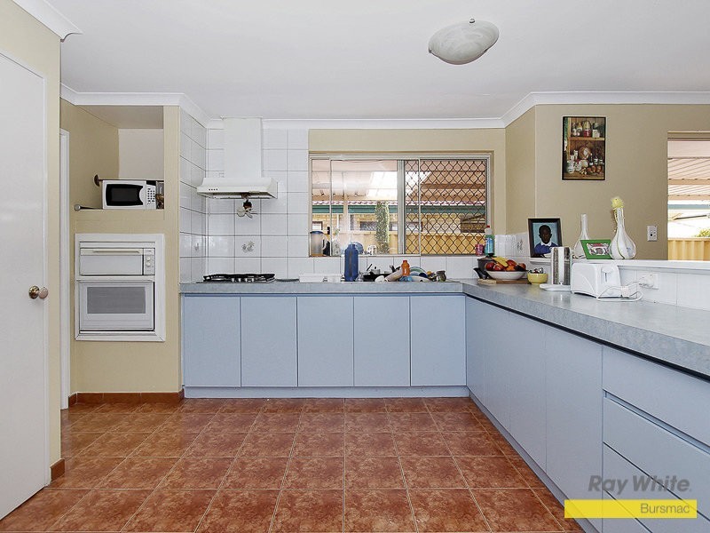 32 Yosemite Loop, Ballajura WA 6066