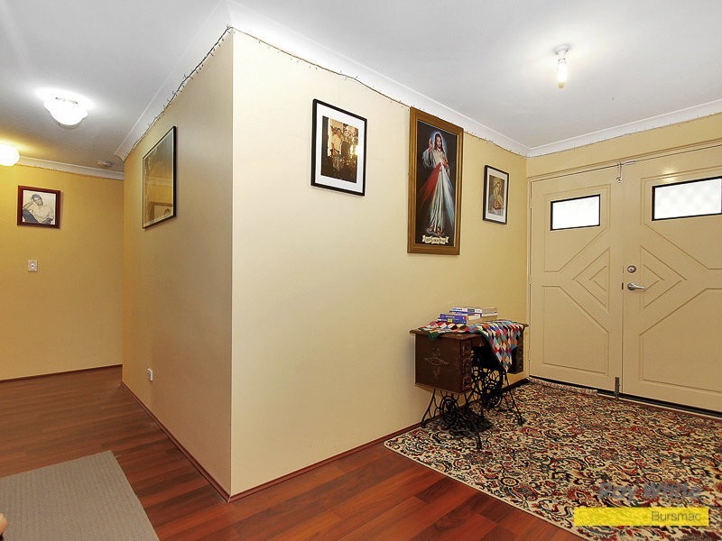 66 Redcliffe ave, Marangaroo WA 6064