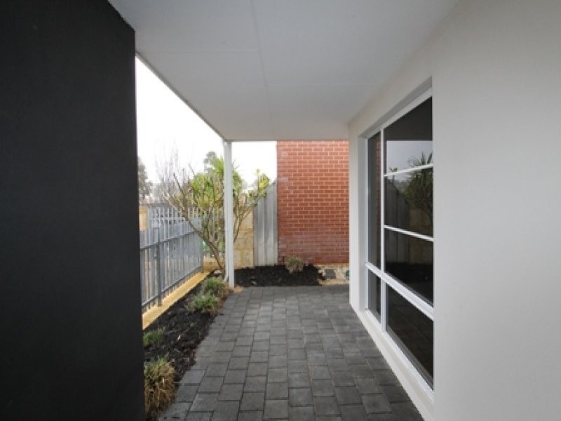 38 Beachside Parade, Yanchep WA 6035