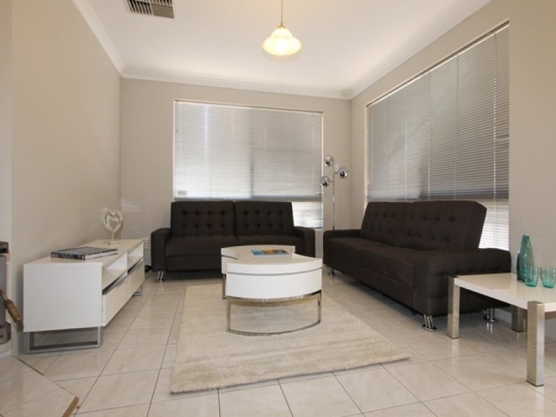 24 Mammoth Court, Ballajura WA 6066