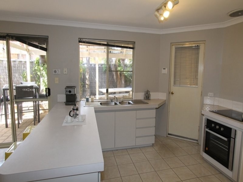 24 Mammoth Court, Ballajura WA 6066