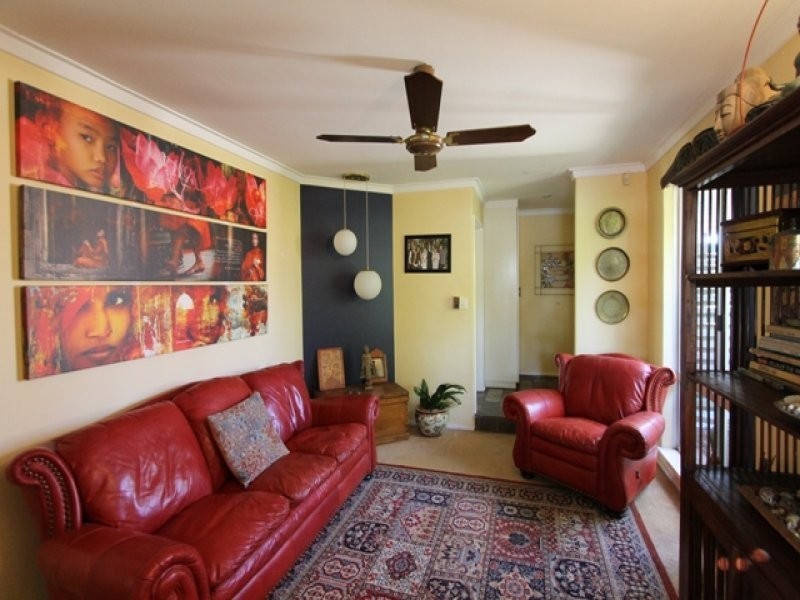 21 Ridgehaven Ramble, Ballajura WA 6066